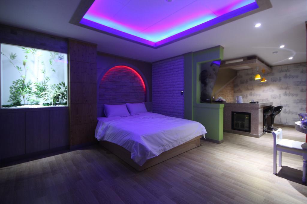 Pohang Wow Motel Oda fotoğraf