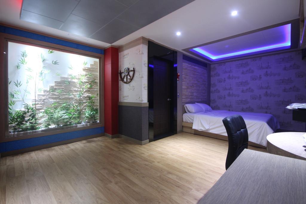 Pohang Wow Motel Oda fotoğraf